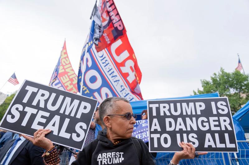 Protestatari anti Trump, Foto: Jose Luis Magana / AP / Profimedia