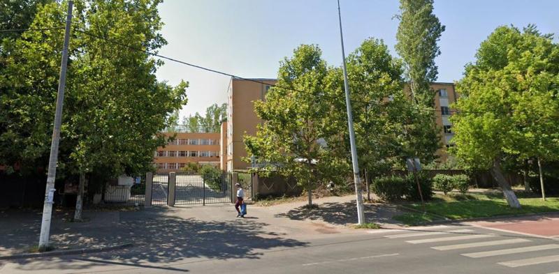 Liceul Tehnologic Dragomir Hurmuzescu, Foto: Google Street View